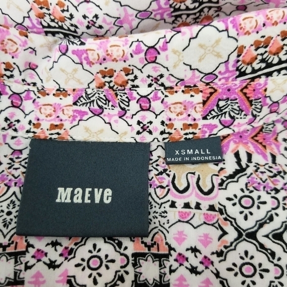 Maeve Anthro Islet pink white black print button front top women's size XSmall - Picture 6 of 9